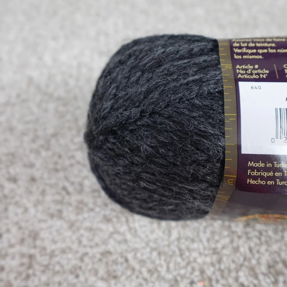 Lion Brand Wool-Ease Thick & Quick Charcoal 149 Super Bulky Yarn 6oz 106yd